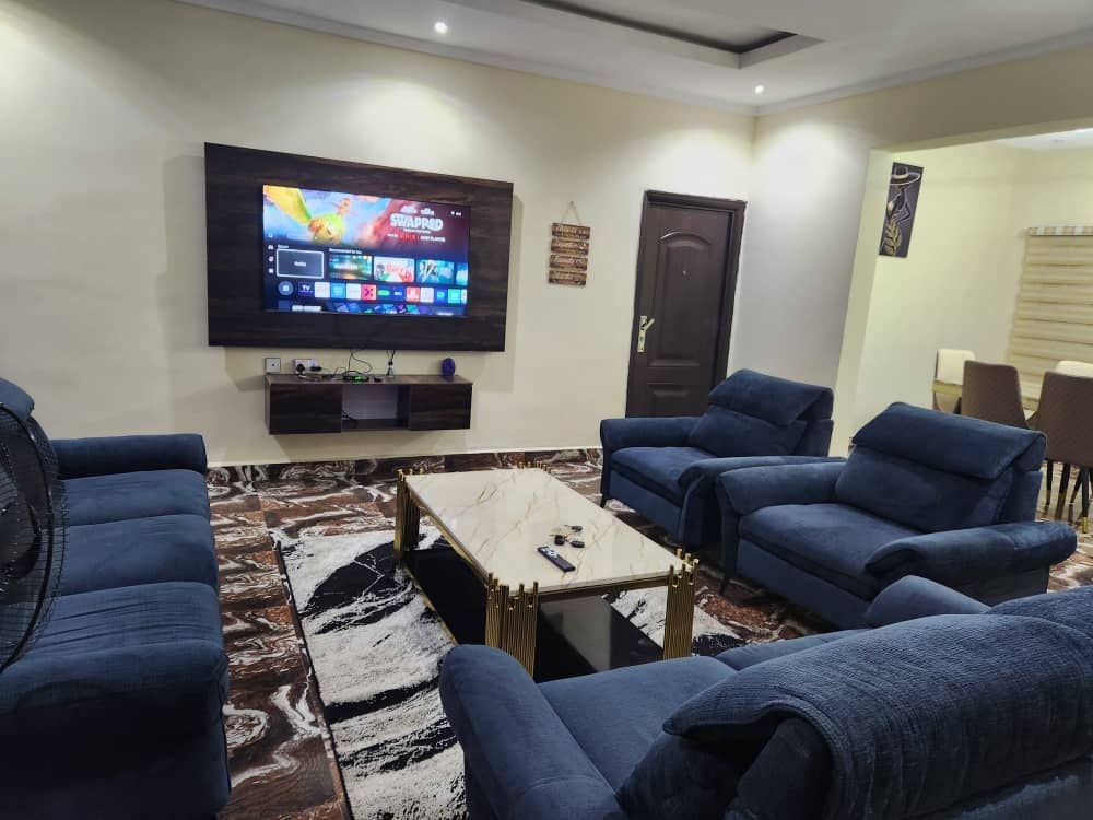 Soso Home Two-Bedroom Luxury Apartment